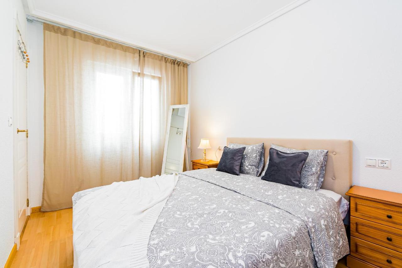 Apartment Natalia Torrevieja Esterno foto