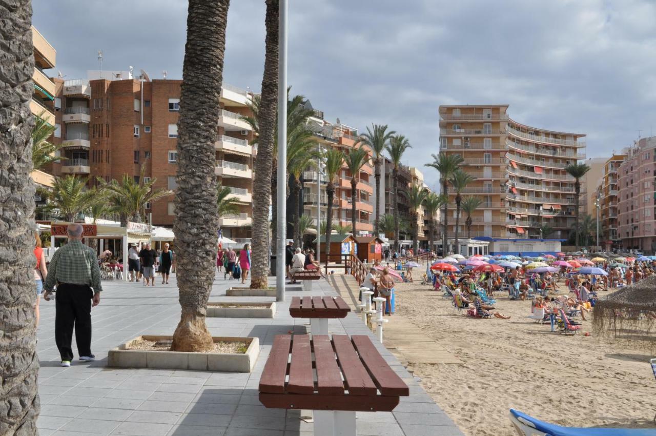 Apartment Natalia Torrevieja Esterno foto